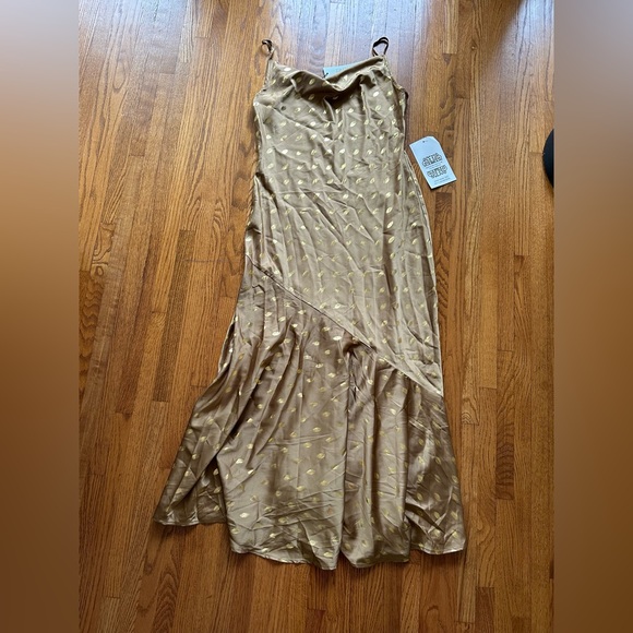Gold Mya Dress With Gold Fleck - Picture 3 of 4